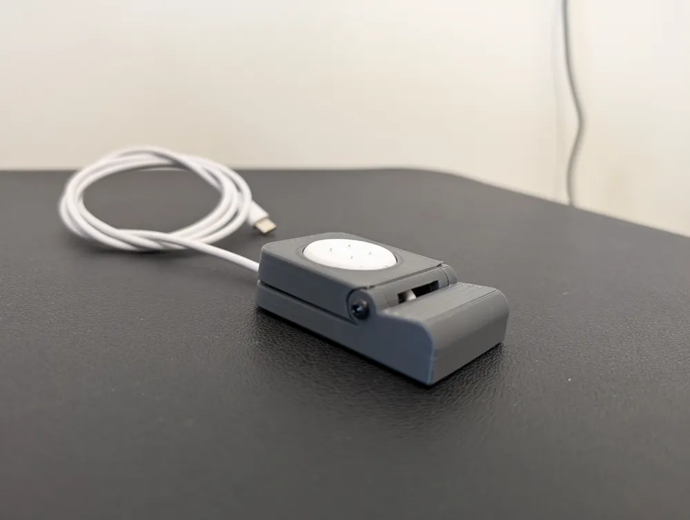 Pixel Watch 2 Travel Charger, photo 4 of 4 - Pixel Watch 2 Travel Charger Tools