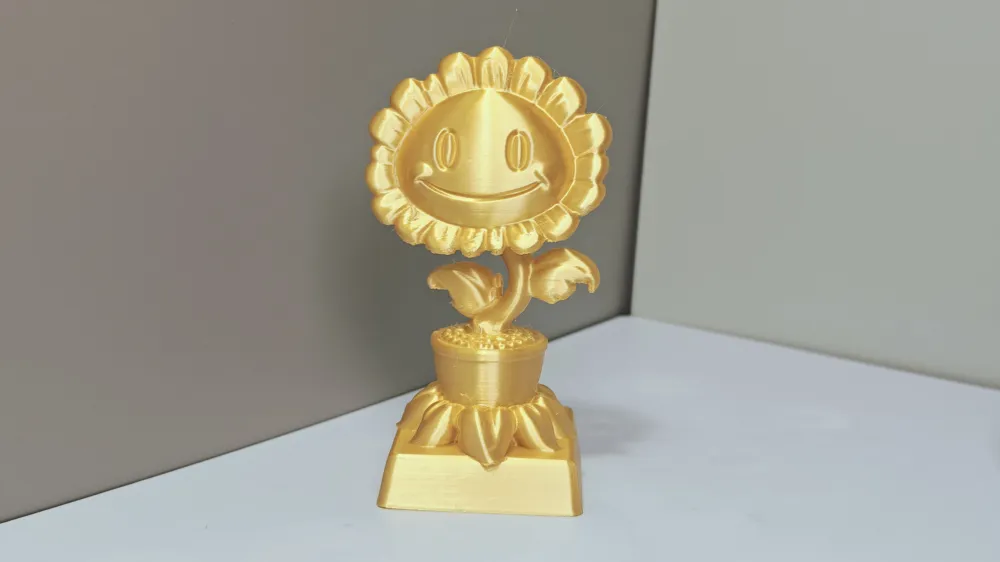 Plants vs Zombies Golden Sunflower Trophy, photo 2 of 4 - Plants vs Zombies Golden Sunflower Trophy Toys & Games