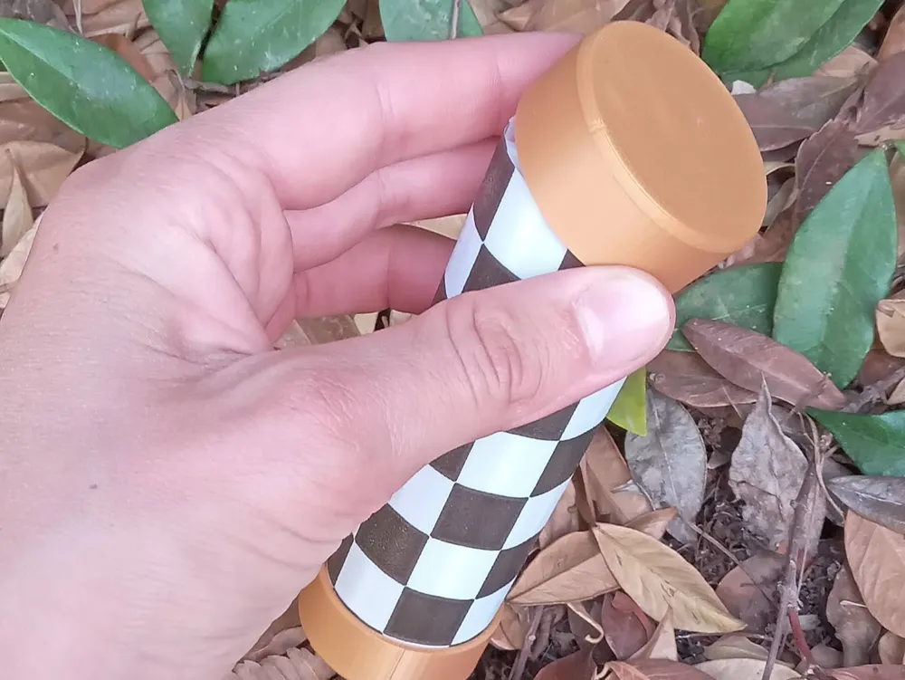 pocket sized rollable chess/checkers set, photo 4 of 4 - Chess Sets & Pieces, compact