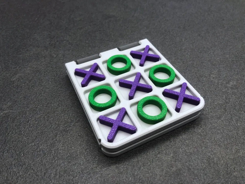 Pocket Tic Tac Toe: Fold & Play Anytime, Anywhere, photo 3 of 4 - Classic Board Games & Game Sets, boardgames