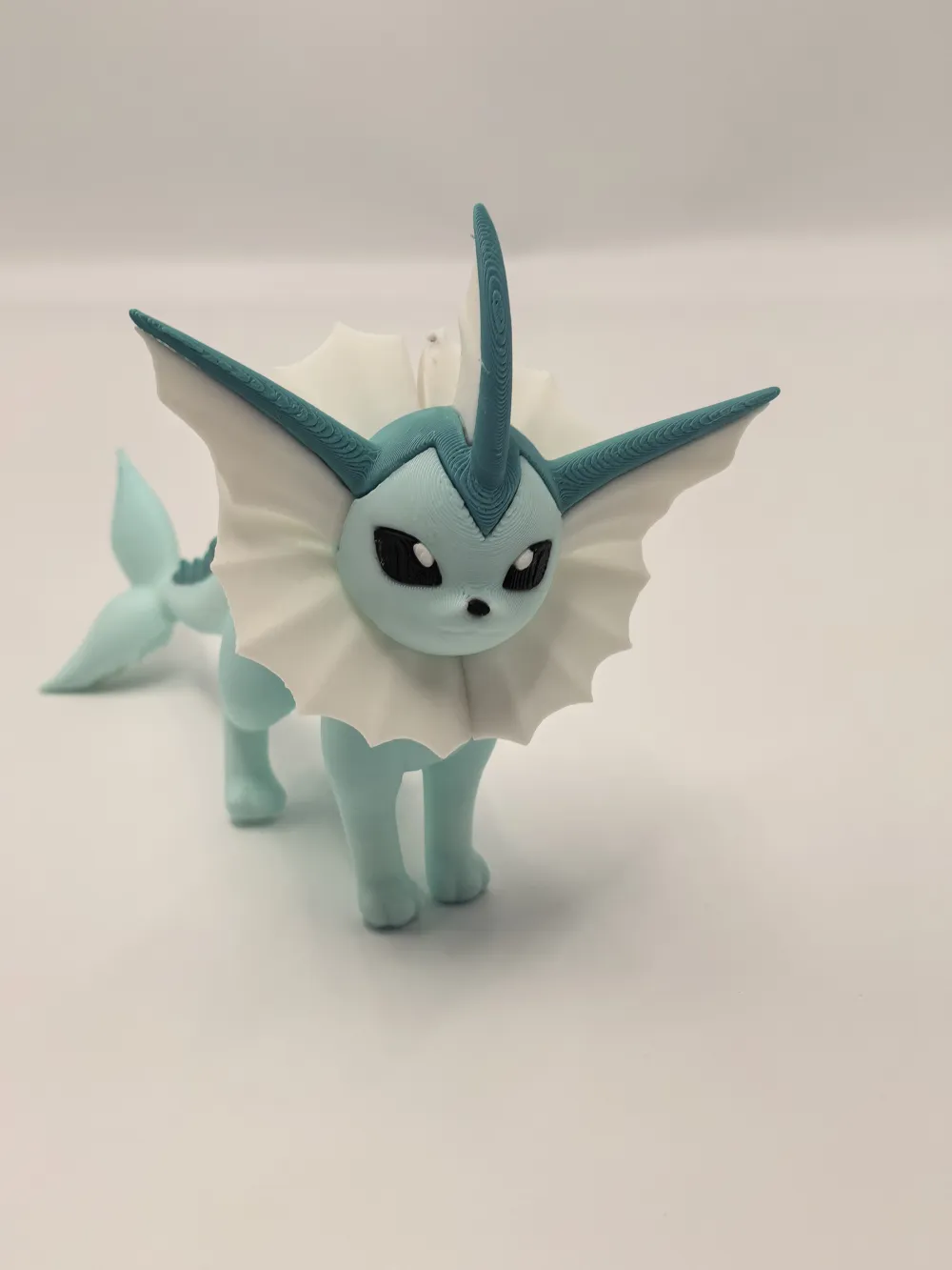 Vaporeon Pokemon Figure, Split Parts, photo 3 of 4 - Vaporeon Pokemon Figure, Split Parts Figurines & Collectibles