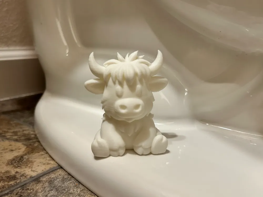Highland Cow, photo 4 of 4 - Highland Cow Household