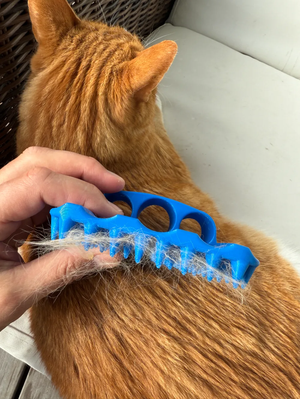 Purrfect Grooming Brush PRO (TPU), photo 3 of 4 - Purrfect Grooming Brush PRO (TPU) Pets