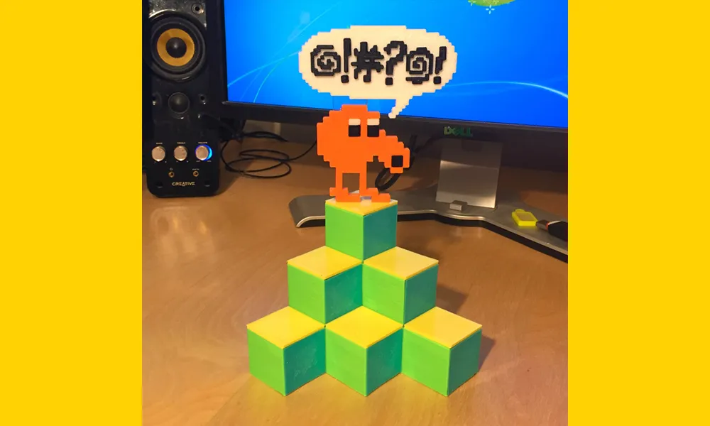 Q-BERT desk tidy, photo 2 of 4 - Q-BERT desk tidy Desk & Office