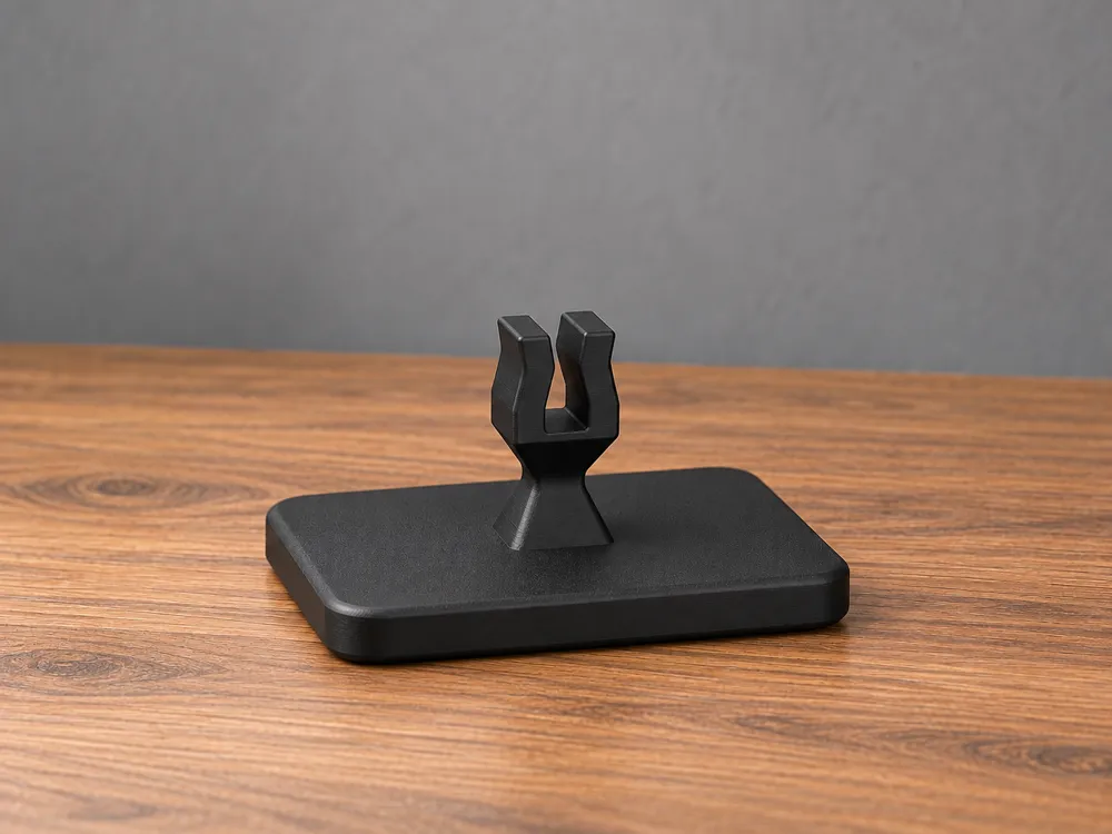 QR Card clip holder, photo 2 of 4 - QR Card clip holder Desk & Office