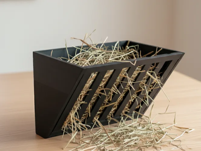 Rabbit hay feeder (45 degree angel, inside cage)