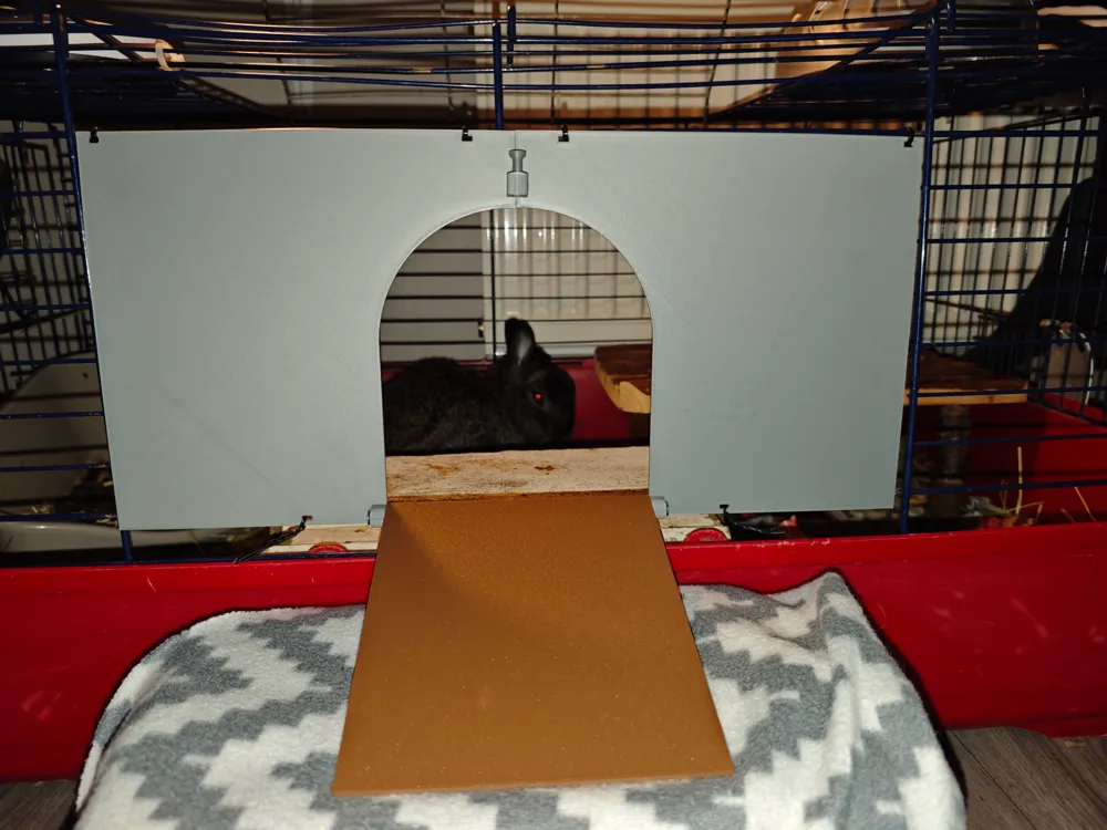 Rabit/Guinea pig Cage door with lock