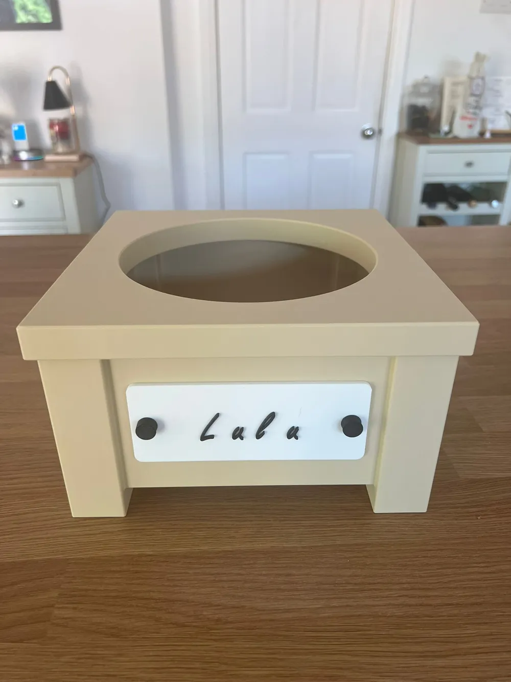 Raised Dog Bowl Station-Custom Nameplate, photo 4 of 4 - Raised Dog Bowl Station-Custom Nameplate Pets