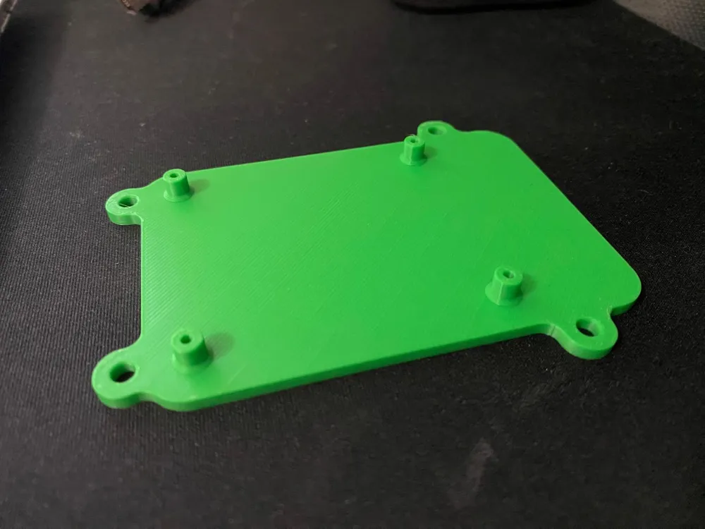 Raspberry Pi 5/4 Mount