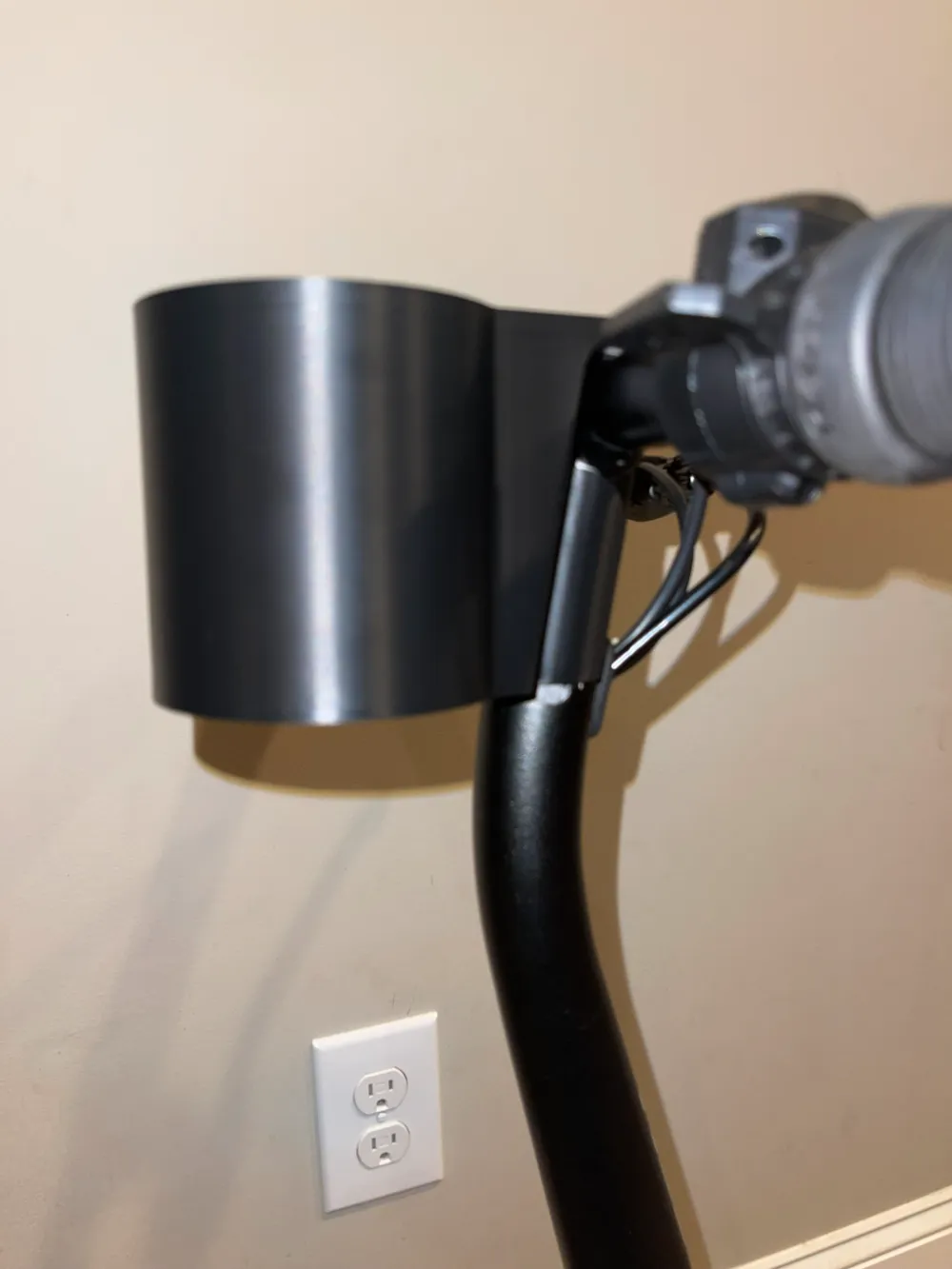 Razor UB1 Cup Holder, photo 4 of 4 - Razor UB1 Cup Holder Bath & Personal Care