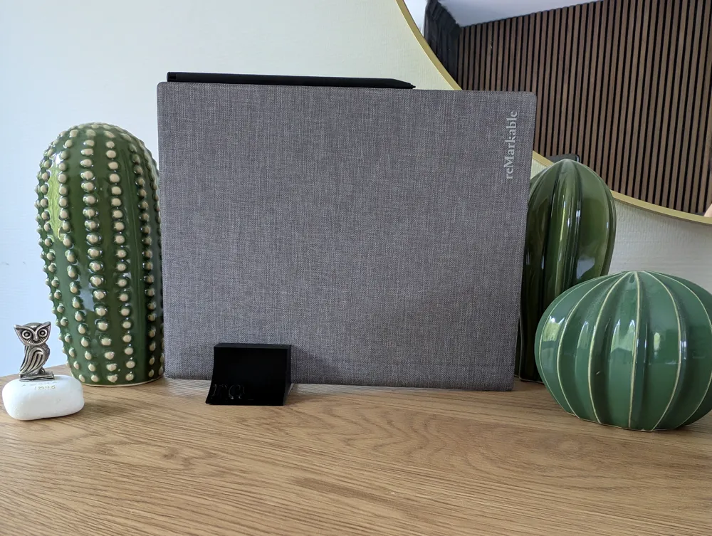 reMarkable Tablet with Folio stand, photo 3 of 4 - reMarkable Tablet with Folio stand Mobile & Device Accessories