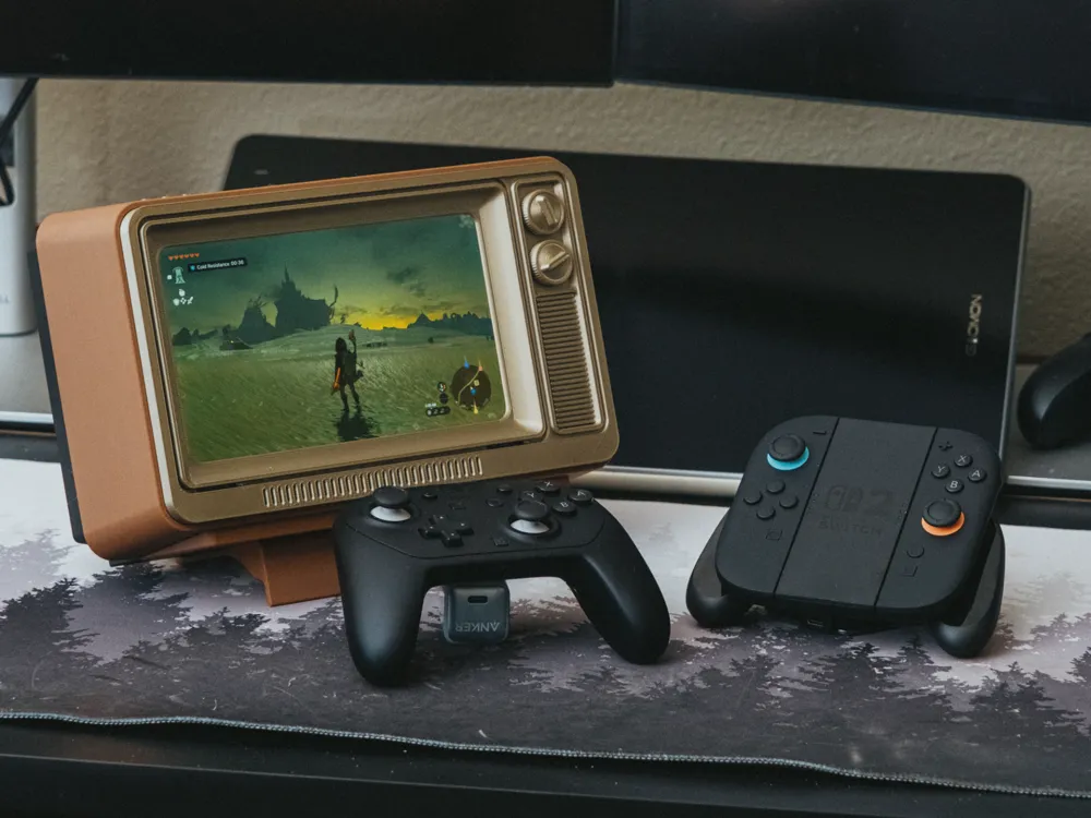 Retro TV - Nintendo Switch 2 Case