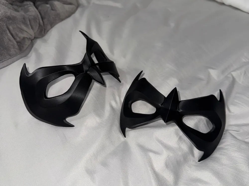 Robin Mask for Cosplay/Halloween