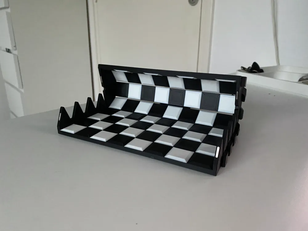 Rollable chess board, !, photo 3 of 4 - Chess Sets & Pieces, chess pieces and board
