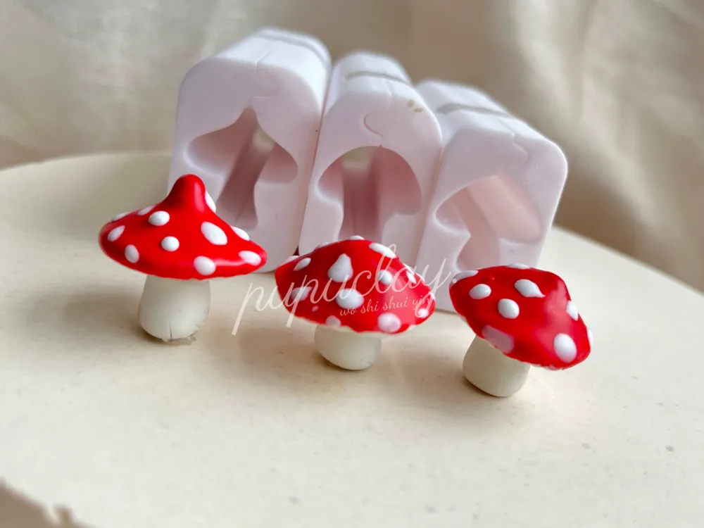 Rolling stick rolling ball mushroom polymer clay, photo 3 of 4 - Rolling stick rolling ball mushroom polymer clay Art & Craft Supplies