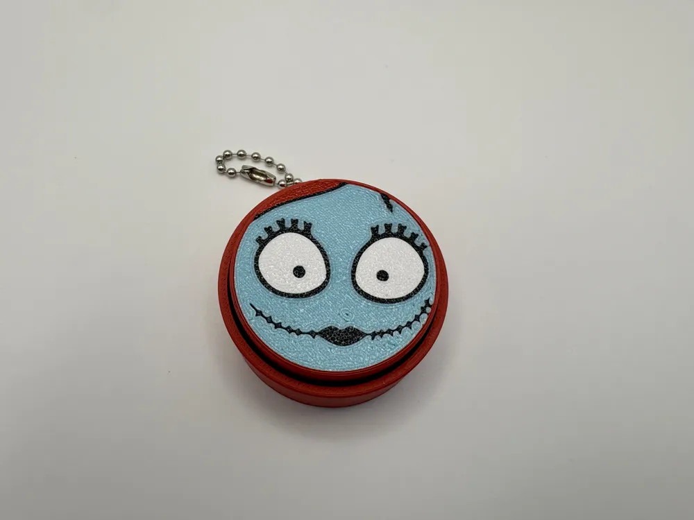 Sally Nightmare Before Christmas Clicker Keychain, photo 4 of 4 - Sally Nightmare Before Christmas Clicker Keychain Toys & Games
