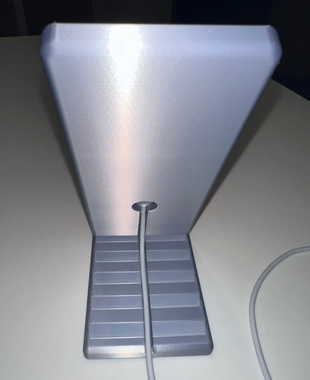 Samsung fold 6 wireless charging stand, photo 4 of 4 - Samsung fold 6 wireless charging stand Tools