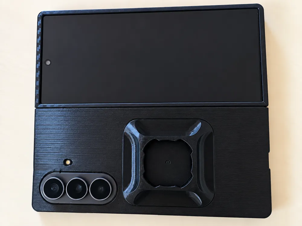 Coque Samsung Fold 8 Ultra avec support Quad Lock, photo 2 of 4 - Coque Samsung Fold 8 Ultra avec support Quad Lock Hobby & DIY