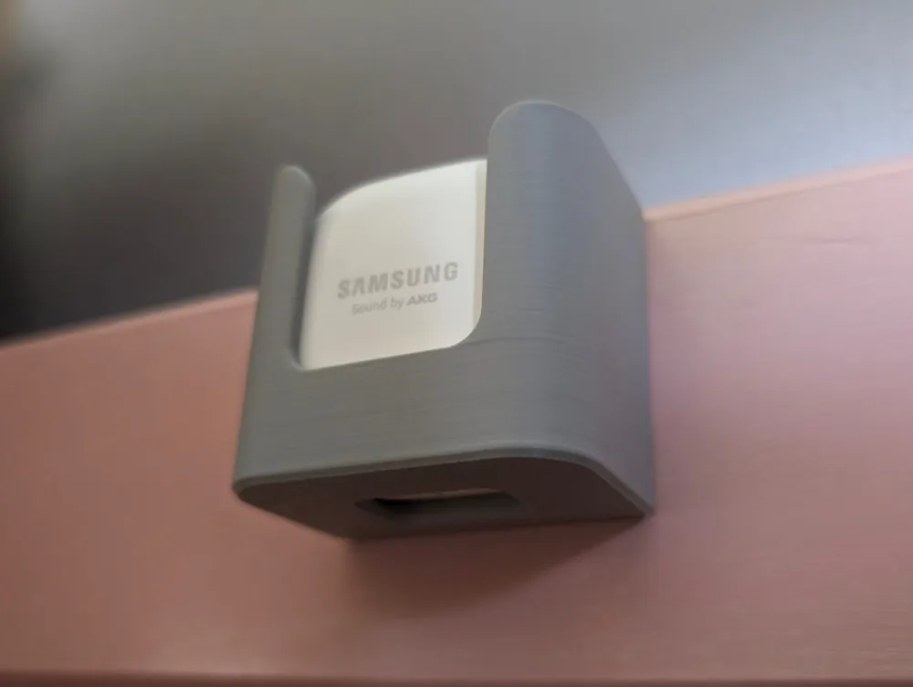 Samsung Galaxy Buds Headphone Case Holder, photo 3 of 4 - Samsung Galaxy Buds Headphone Case Holder Tools
