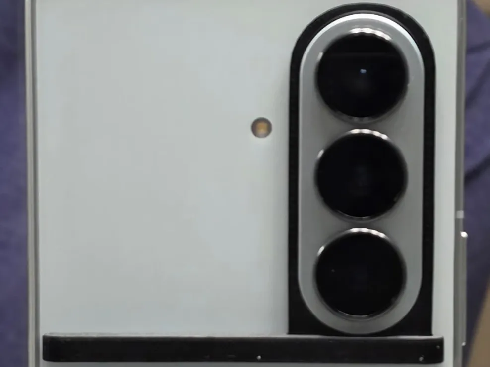 Samsung Galaxy Fold 7 Balance for Camera Wobble