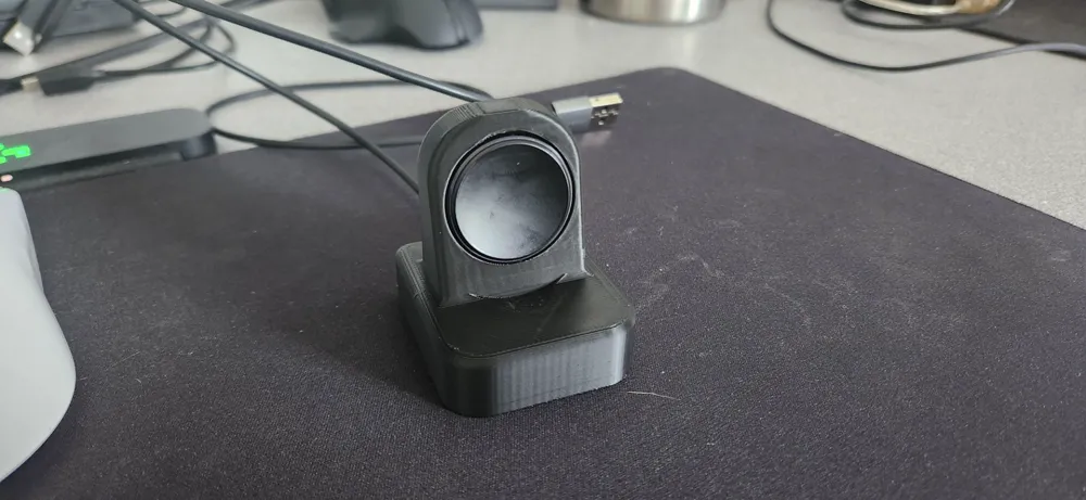 Samsung Galaxy Watch 7 Stand for Charger, photo 2 of 4 - Samsung Galaxy Watch 7 Stand for Charger Mobile & Device Accessories