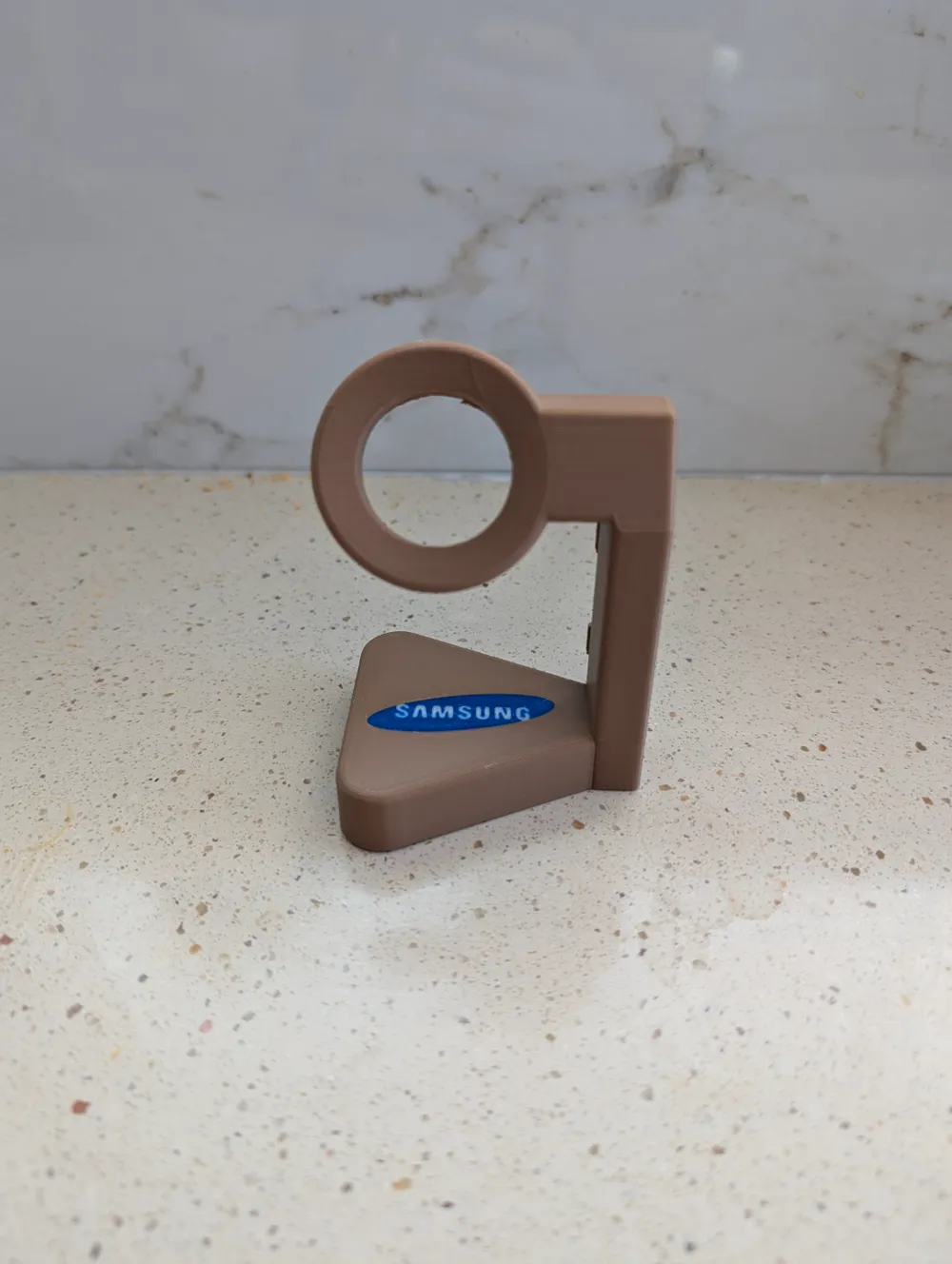 Samsung Galaxy Watch7 Stand, photo 3 of 4 - Samsung Galaxy Watch7 Stand Tools