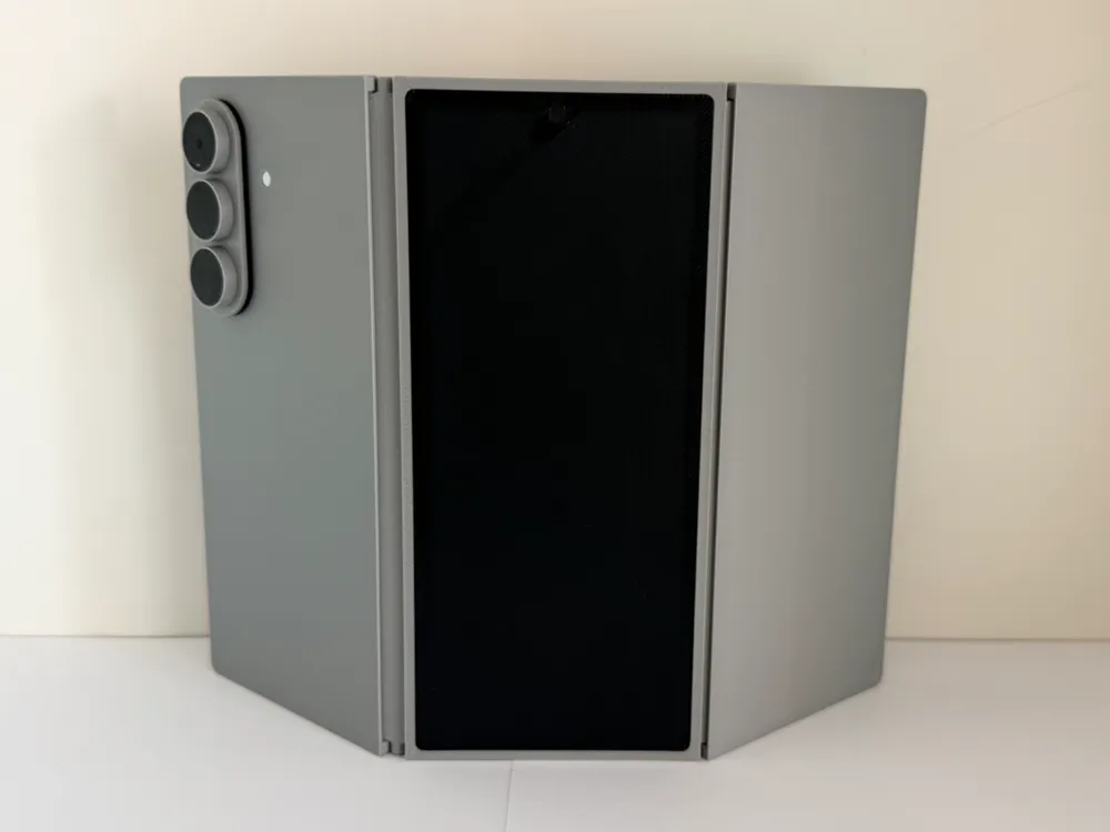 Samsung Galaxy Z Tri-Fold