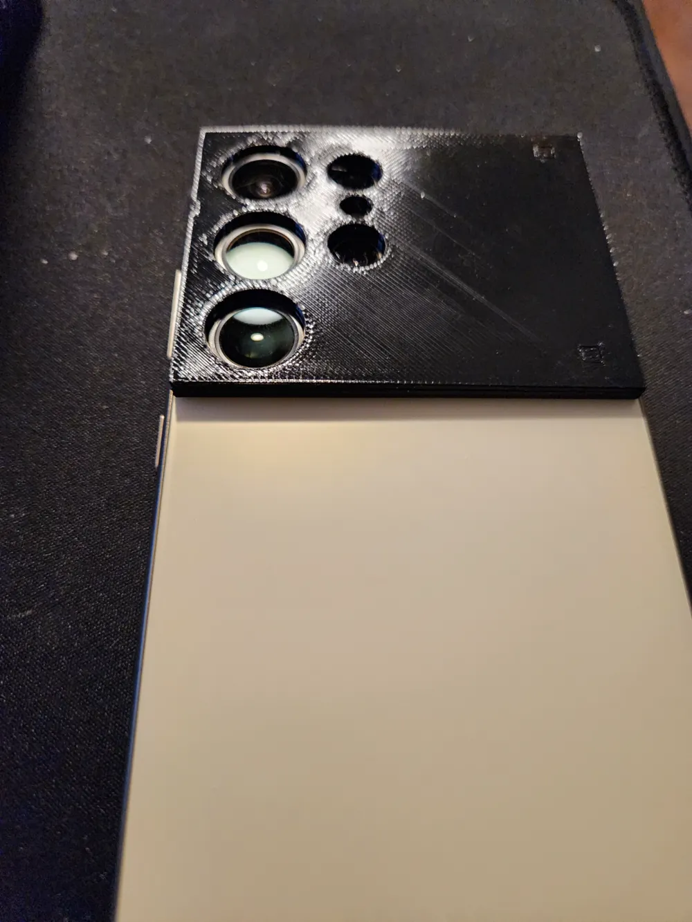 Samsung s24 ultra eclipse solar film holder, photo 3 of 4 - Samsung s24 ultra eclipse solar film holder Education