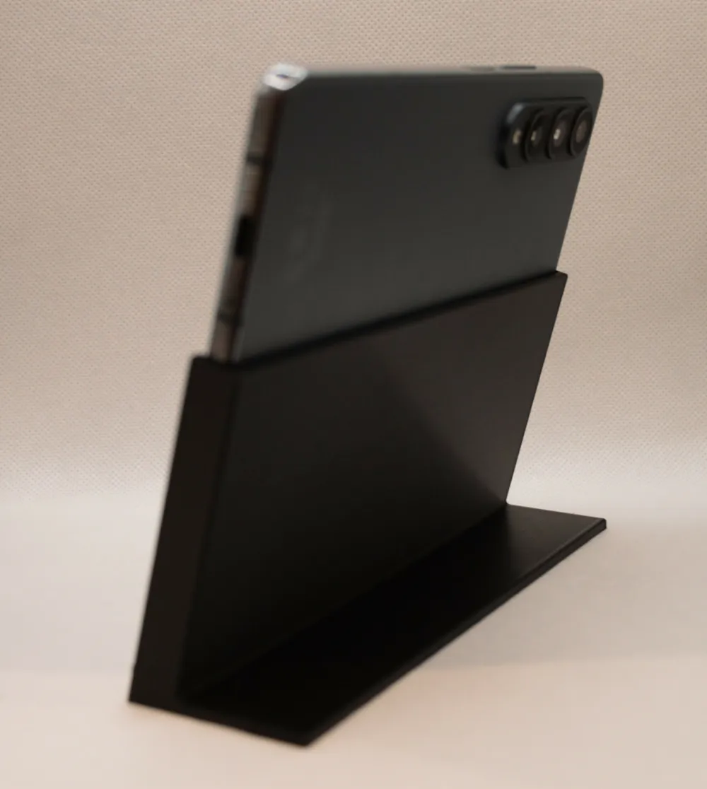 Samsung Z-Fold 4 & 5 Dock, photo 2 of 4 - Samsung Z-Fold 4 & 5 Dock Hobby & DIY