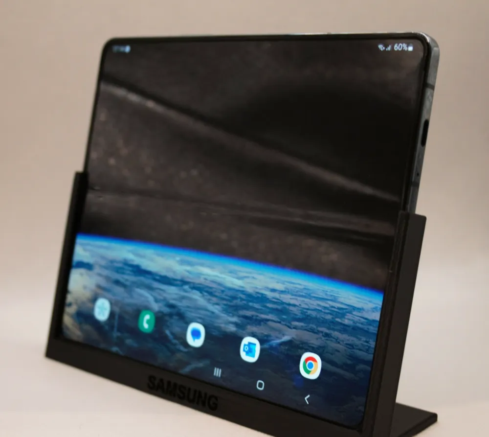 Samsung Z-Fold 4 & 5 Dock - Electronics, in stock in India