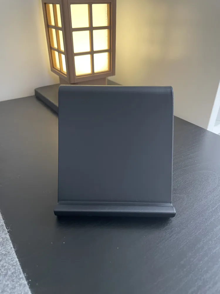 Samsung Z Fold 8 / Ultra Minimalist Desktop Stand, photo 3 of 4 - Samsung Z Fold 8 / Ultra Minimalist Desktop Stand Storage & Organisation
