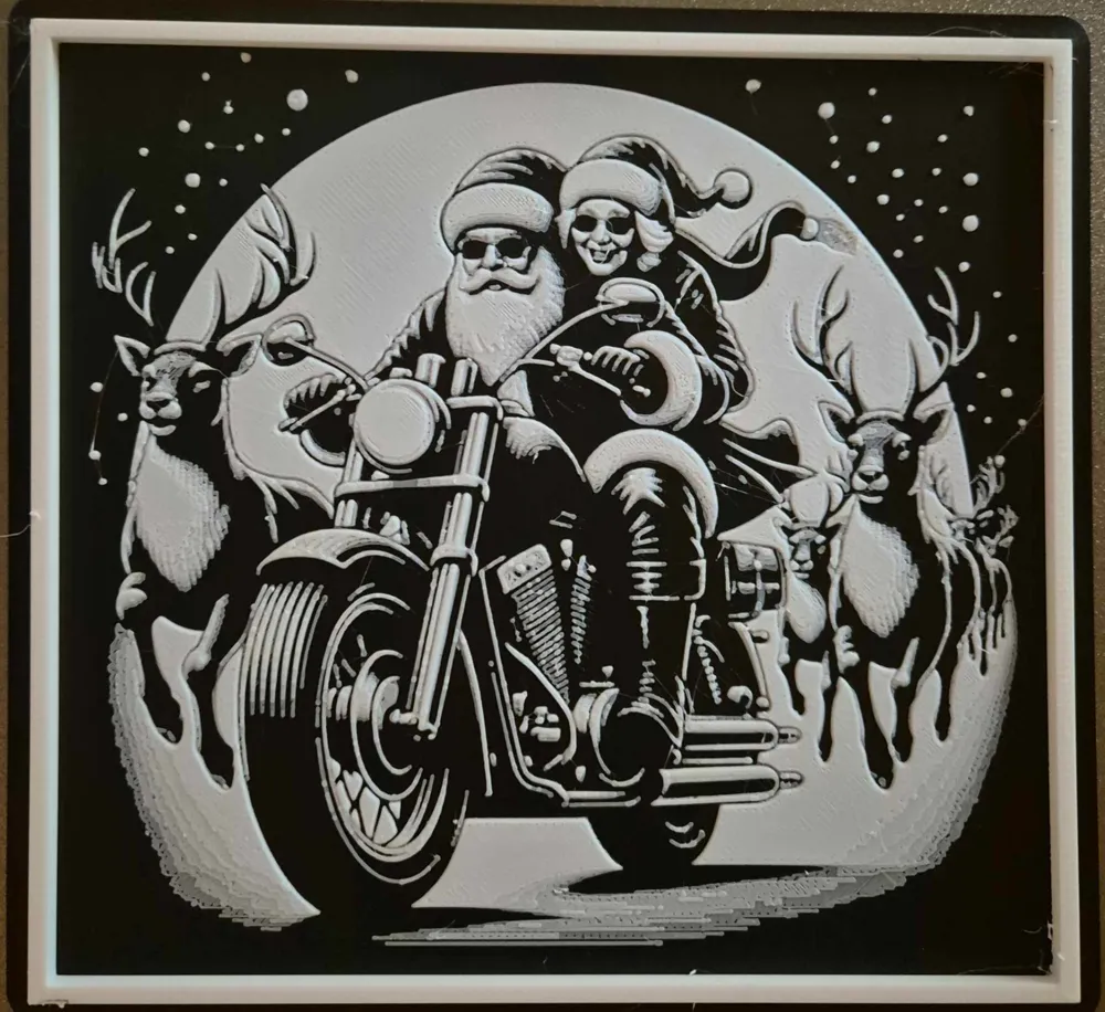 Santa, photo 2 of 4 - Santa Generative Art