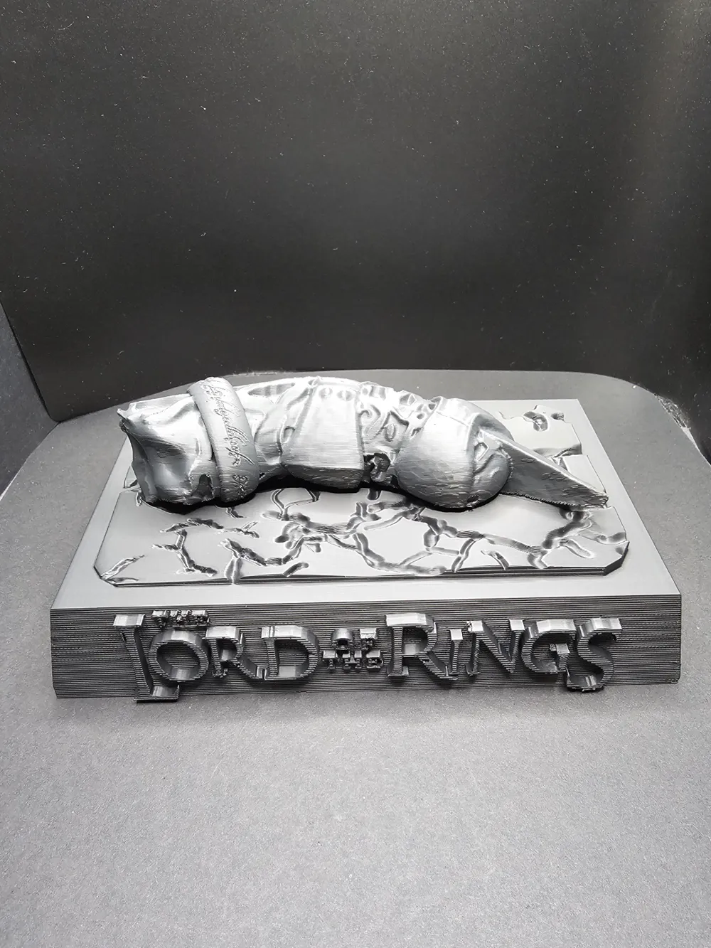 SAURON FINGER - Sculptures, in stock in India