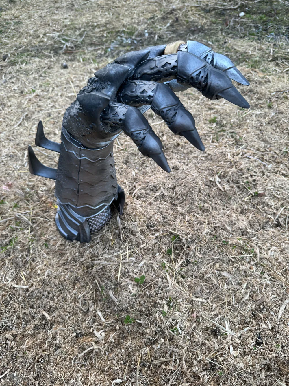 Sauron LED Lamp