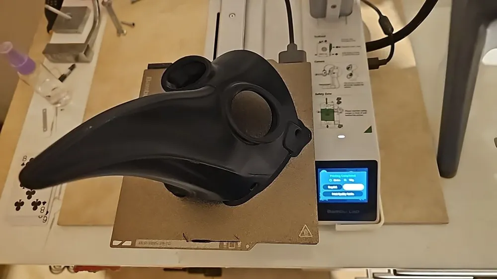 Scaleable Plague Doctor Mask with Holes, photo 4 of 4 - Scaleable Plague Doctor Mask with Holes Props & Cosplay