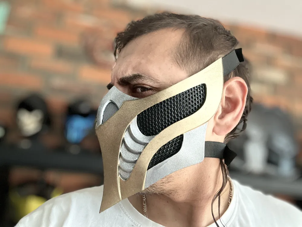 Scorpion mask Mortal Kombat 11 - Kazan Inferno, photo 4 of 4 - Scorpion mask Mortal Kombat 11 - Kazan Inferno Props & Cosplay