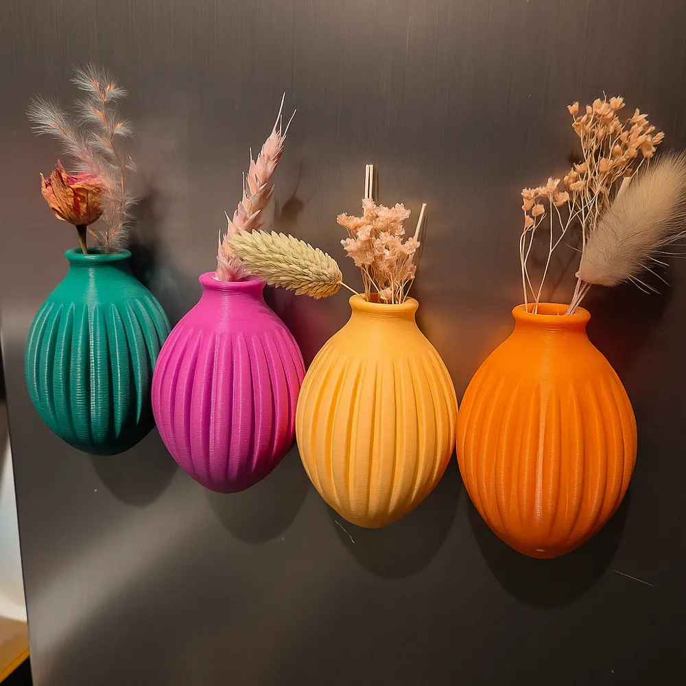 Set of 4 Mini Magnetic Vases, Ribbed Design, photo 3 of 4 - Set of 4 Mini Magnetic Vases, Ribbed Design Home Decor Items