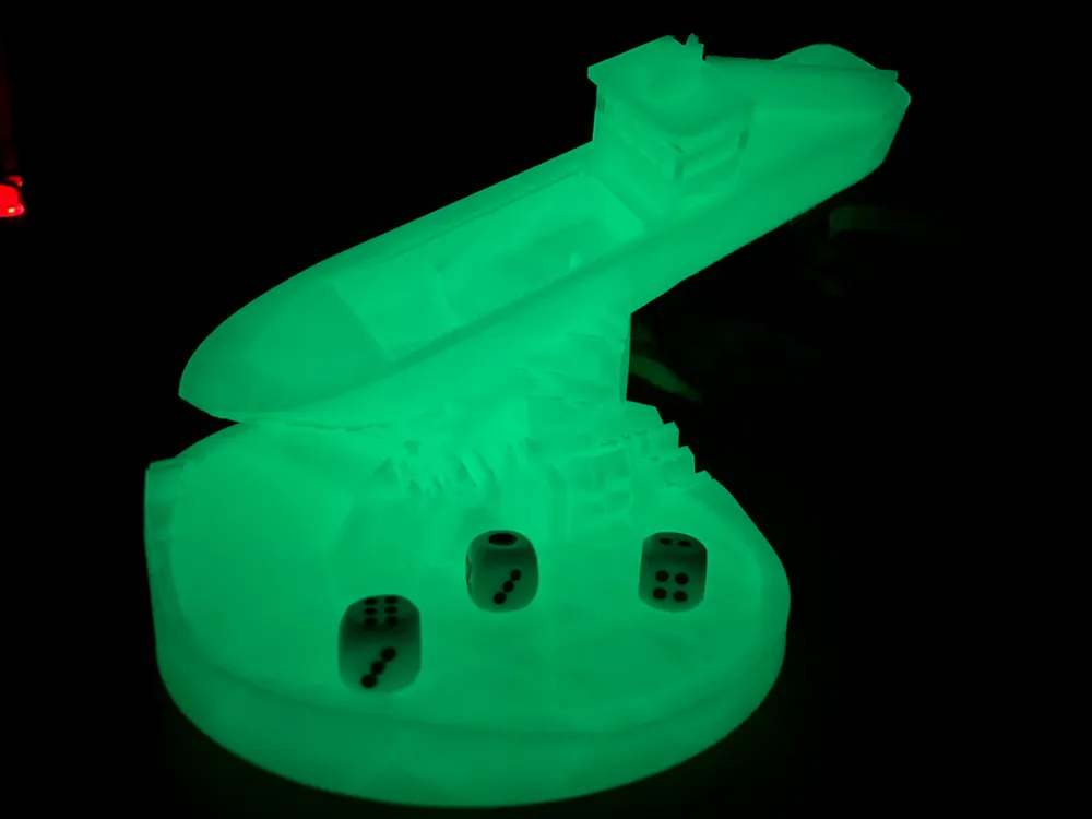 Shipwreck Dice Tower, Up to 16mm Dices, photo 2 of 4 - Shipwreck Dice Tower, Up to 16mm Dices Toys & Games
