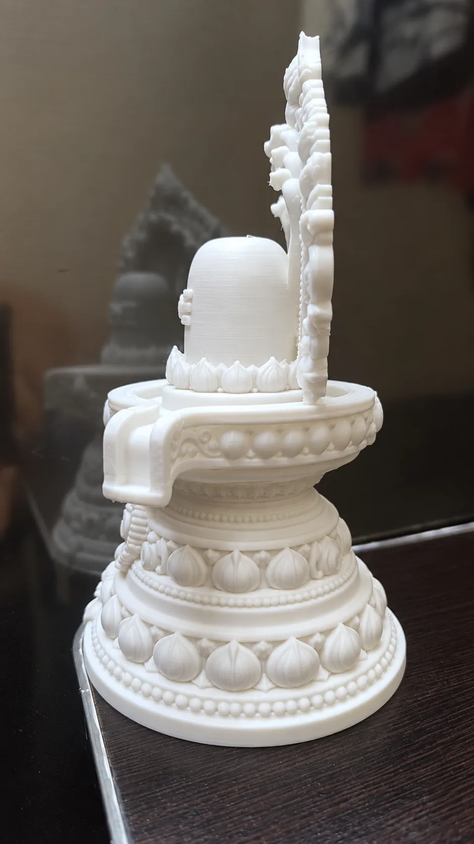 Shiva Lingam, photo 3 of 4 - Shiva Lingam Art