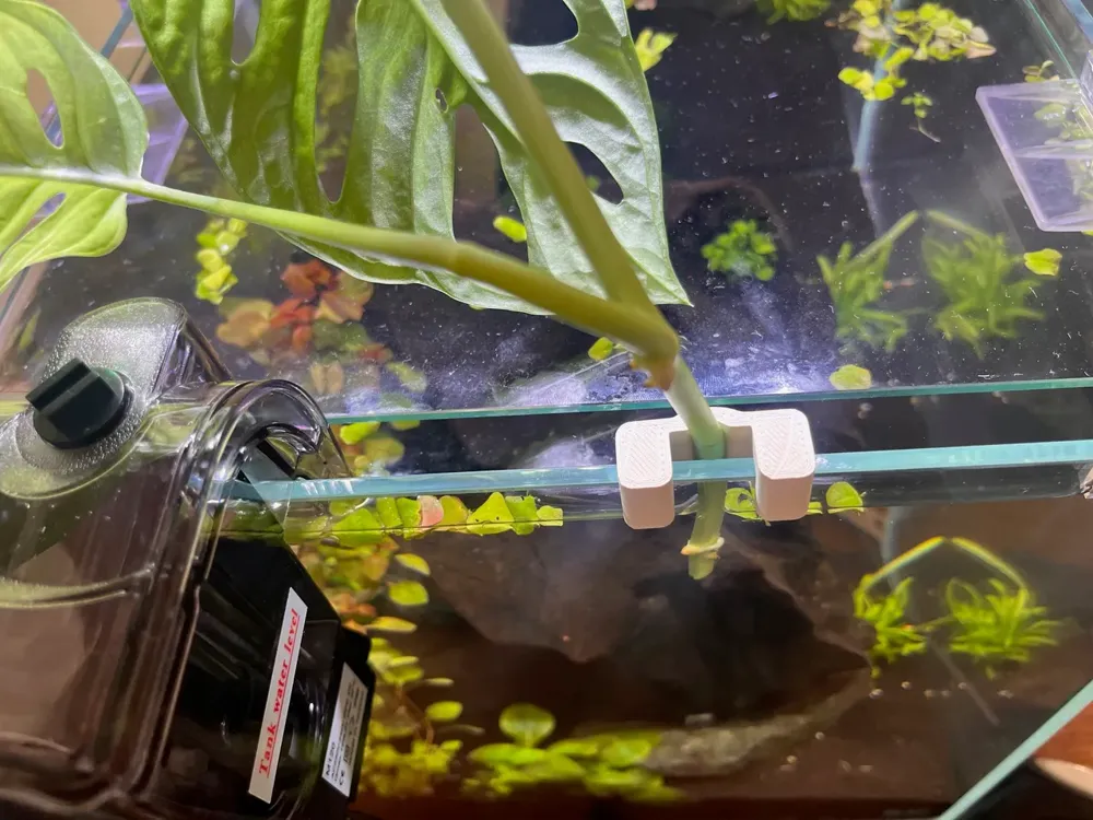Short Aquarium Plant Holder, photo 2 of 4 - Aquarium Decor, Caves & Hides, aquarium accessories