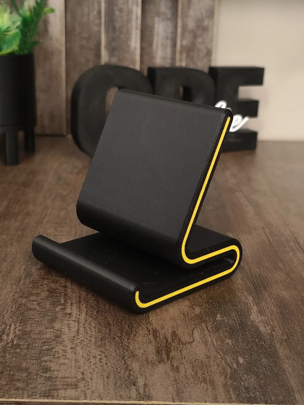 Suporte para celular simples e leve, photo 3 of 4 - Suporte para celular simples e leve Household