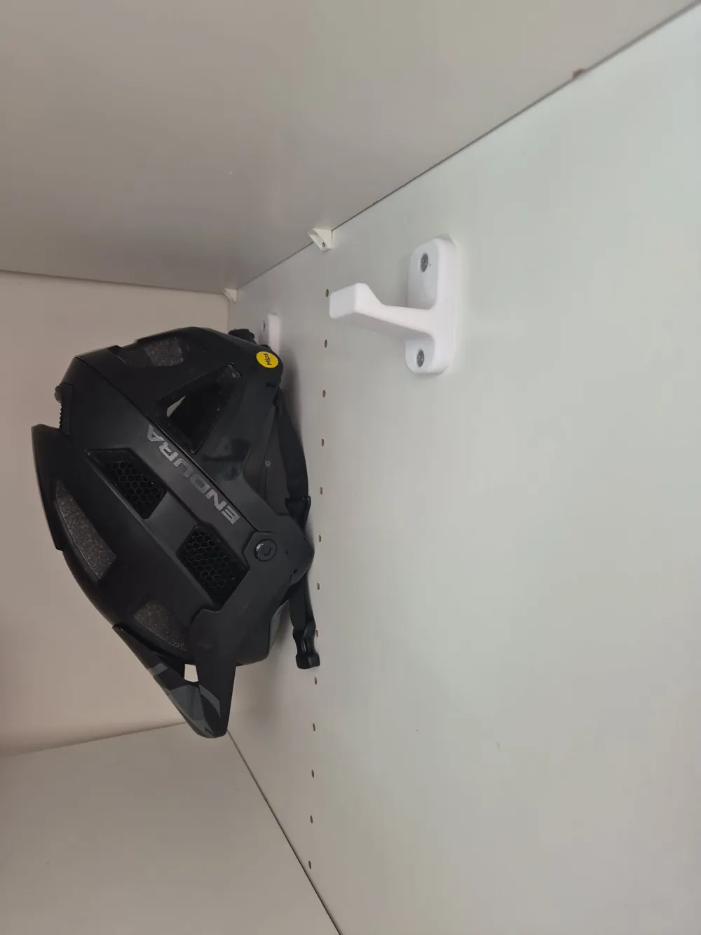 Simple bike helmet holder with/without keyholder, photo 4 of 4 - Simple bike helmet holder with/without keyholder Storage & Organisation