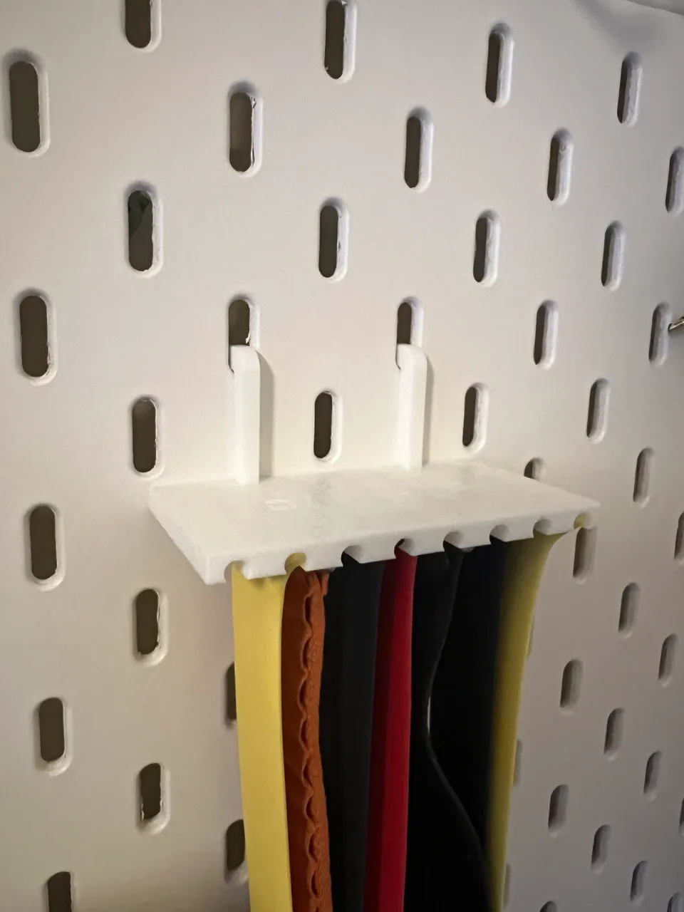Skadis Apple Watch Band support, photo 2 of 4 - Skadis Apple Watch Band support Tools