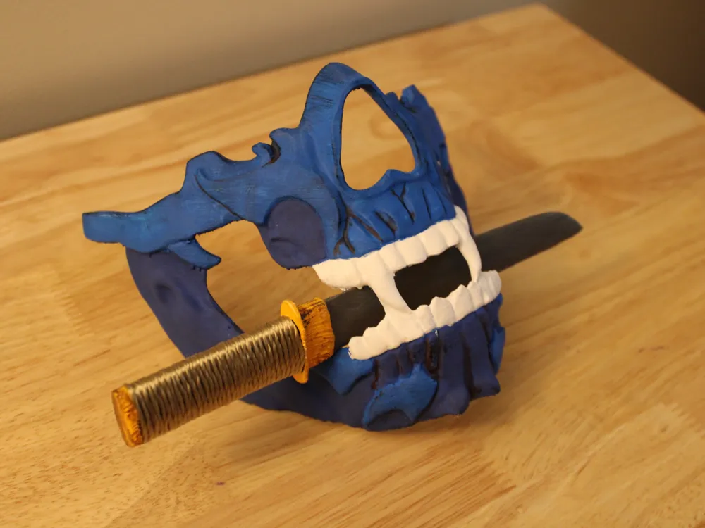Skeletal Samurai Mask with Knife, photo 4 of 4 - Skeletal Samurai Mask with Knife Props & Cosplay