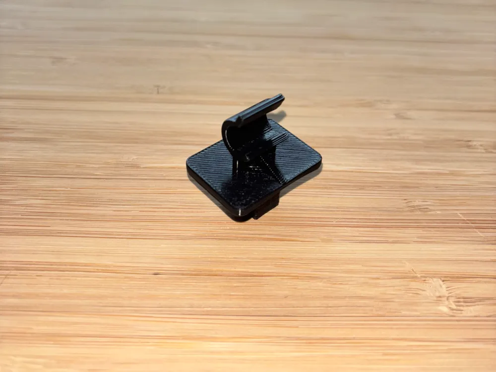Skoda Fabia bonnet rod bracket