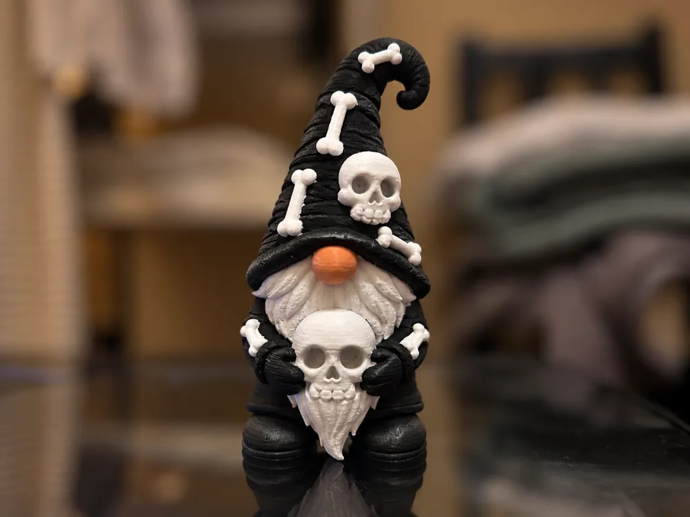 Skull Keeper Gnome, photo 2 of 4 - Skull Keeper Gnome Garden & Outdoor