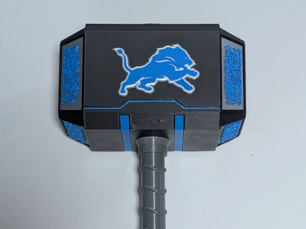 Small details to NFL Hammers - Axes, Hammers & Polearms, in stock