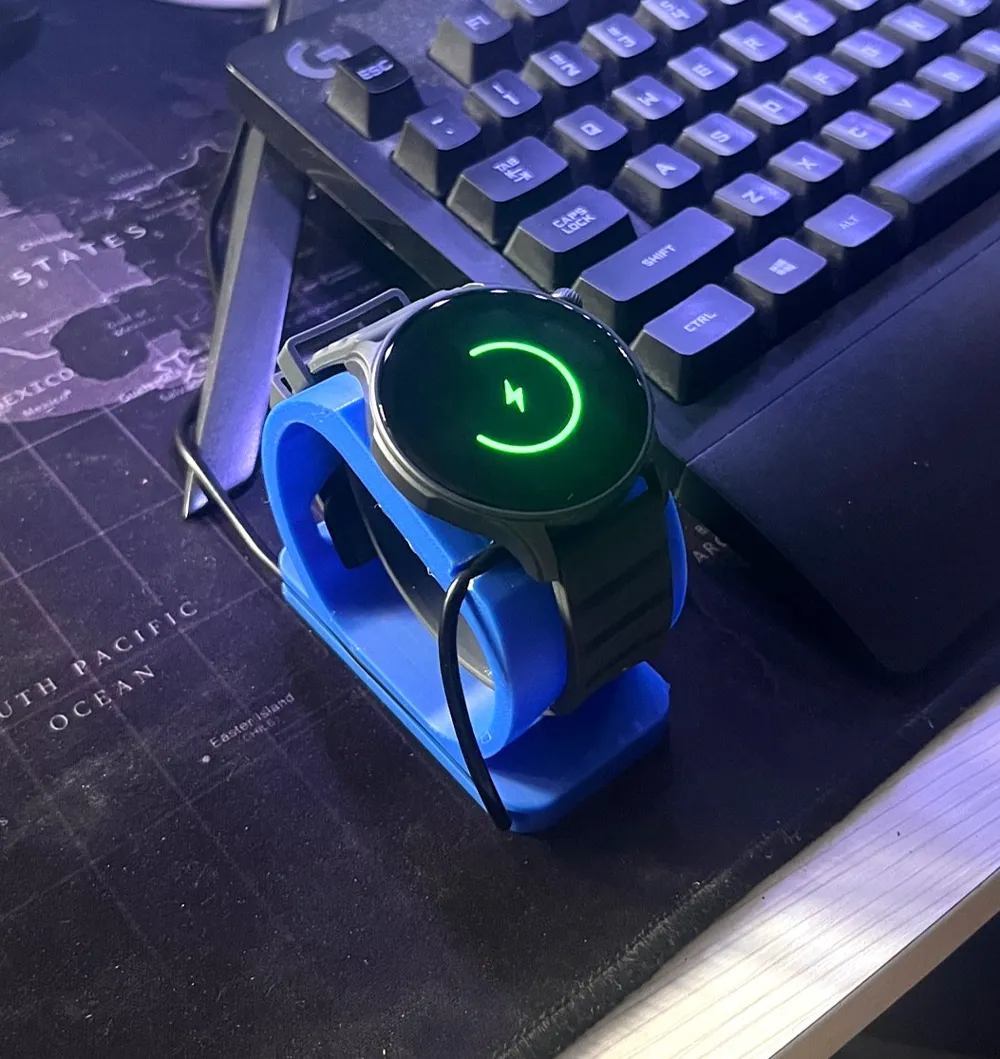 Smart Watch Charging Stand - Fits many models, photo 3 of 4 - Smart Watch Charging Stand - Fits many models Hobby & DIY