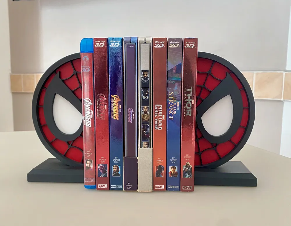 Spider-Man Collection Bookends & Film Display, photo 2 of 4 - Spider-Man Collection Bookends & Film Display Household