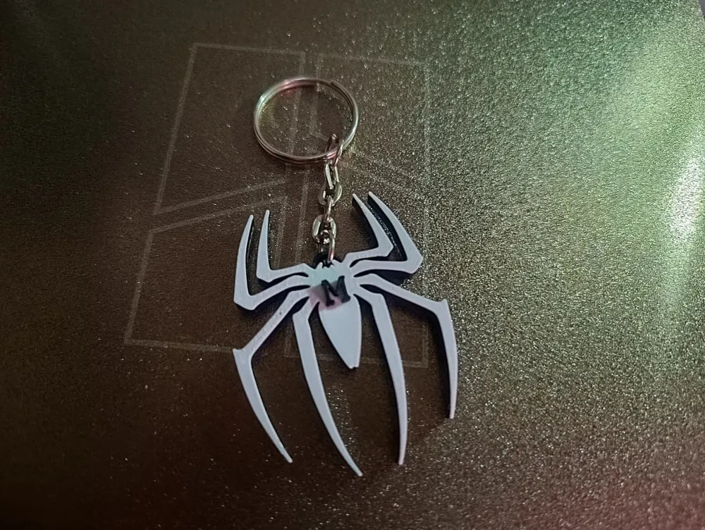 Spiderman Keychain, photo 3 of 4 - Spiderman Keychain Props & Cosplays
